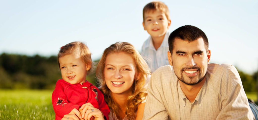 A family of four thinking about using FSA for orthodontics