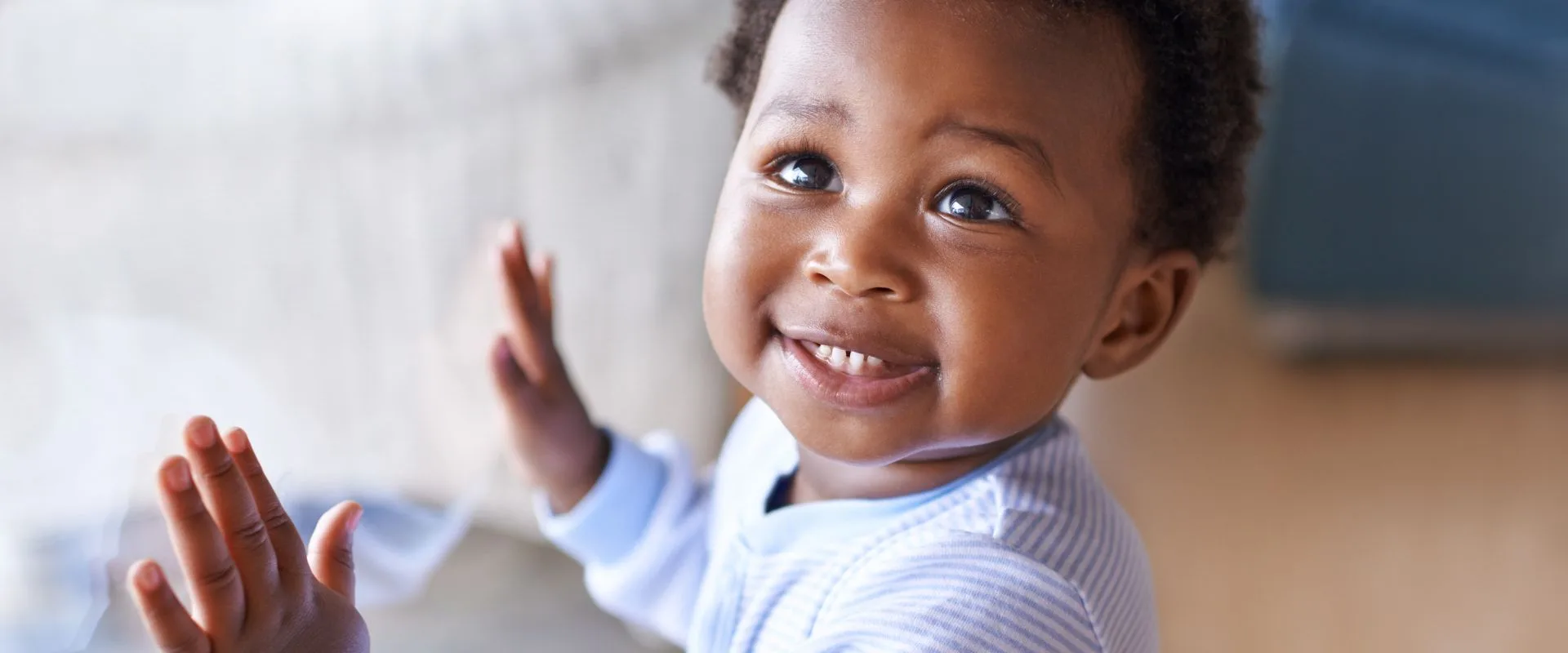 Thumb sucking vs. pacifiers which is better for your child's teeth